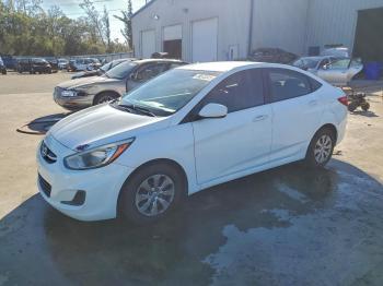  Salvage Hyundai ACCENT