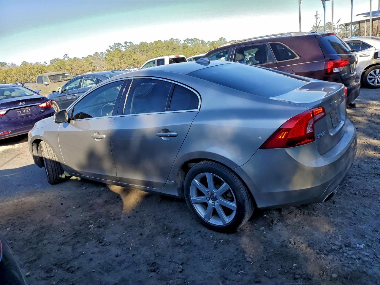 Volvo S60 Premier Image 4