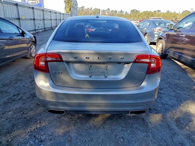 Volvo S60 Premier Image 3