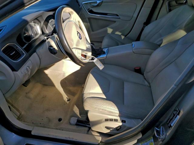Volvo S60 Premier Image 2