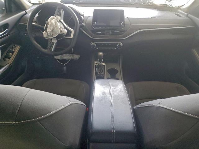 Nissan Altima Sv Image 7