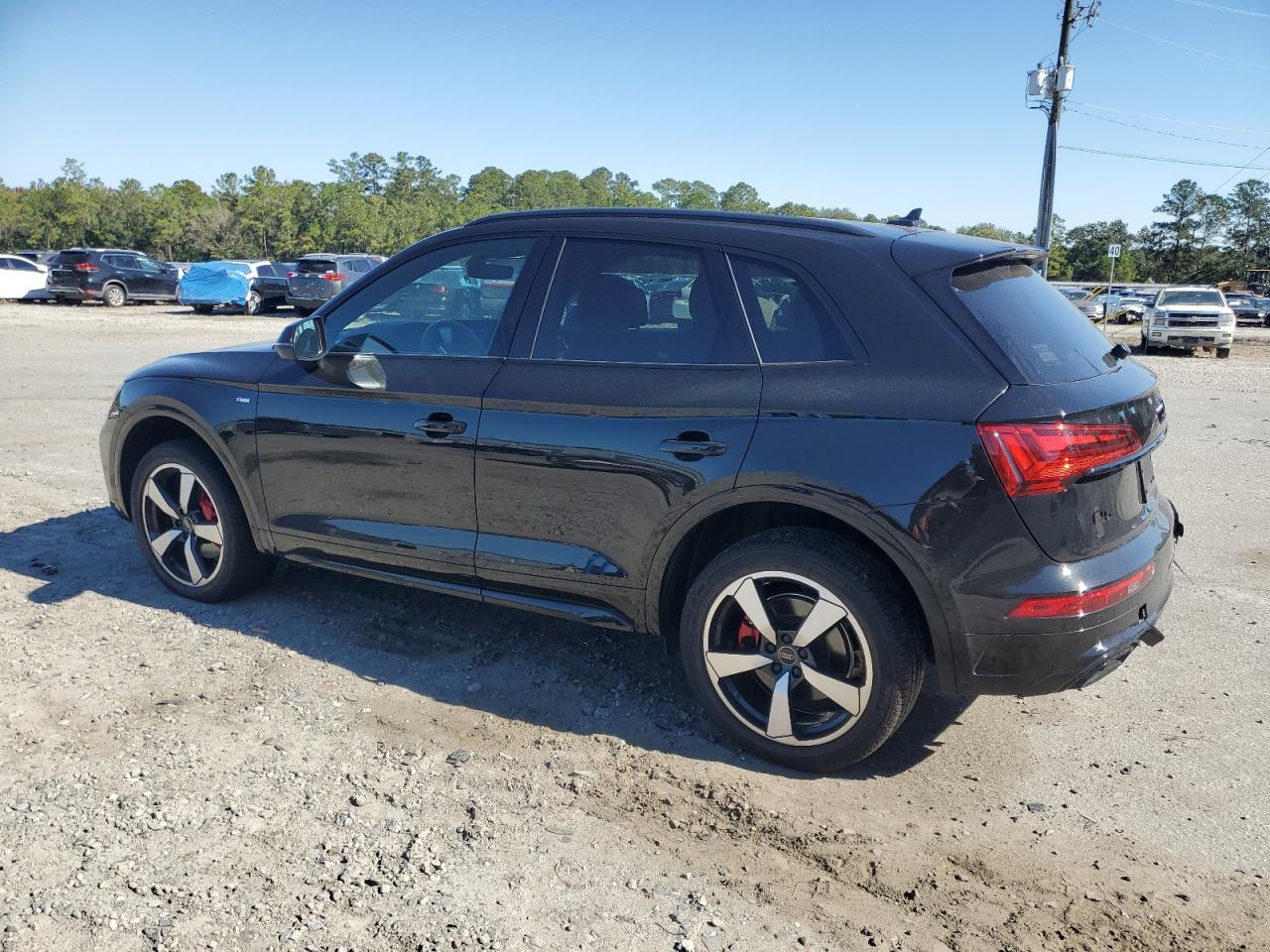 Audi Q5 Premium Plus 45 Image 4
