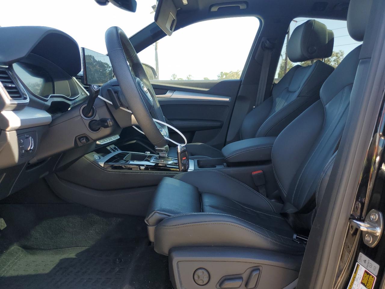 Audi Q5 Premium Plus 45 Image 11