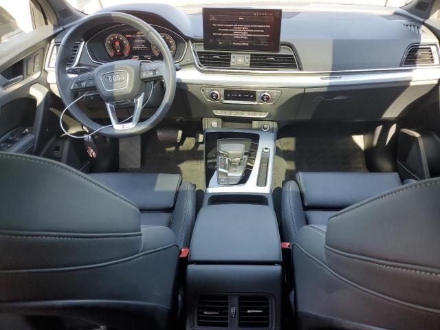 Audi Q5 Premium Plus 45 Image 2