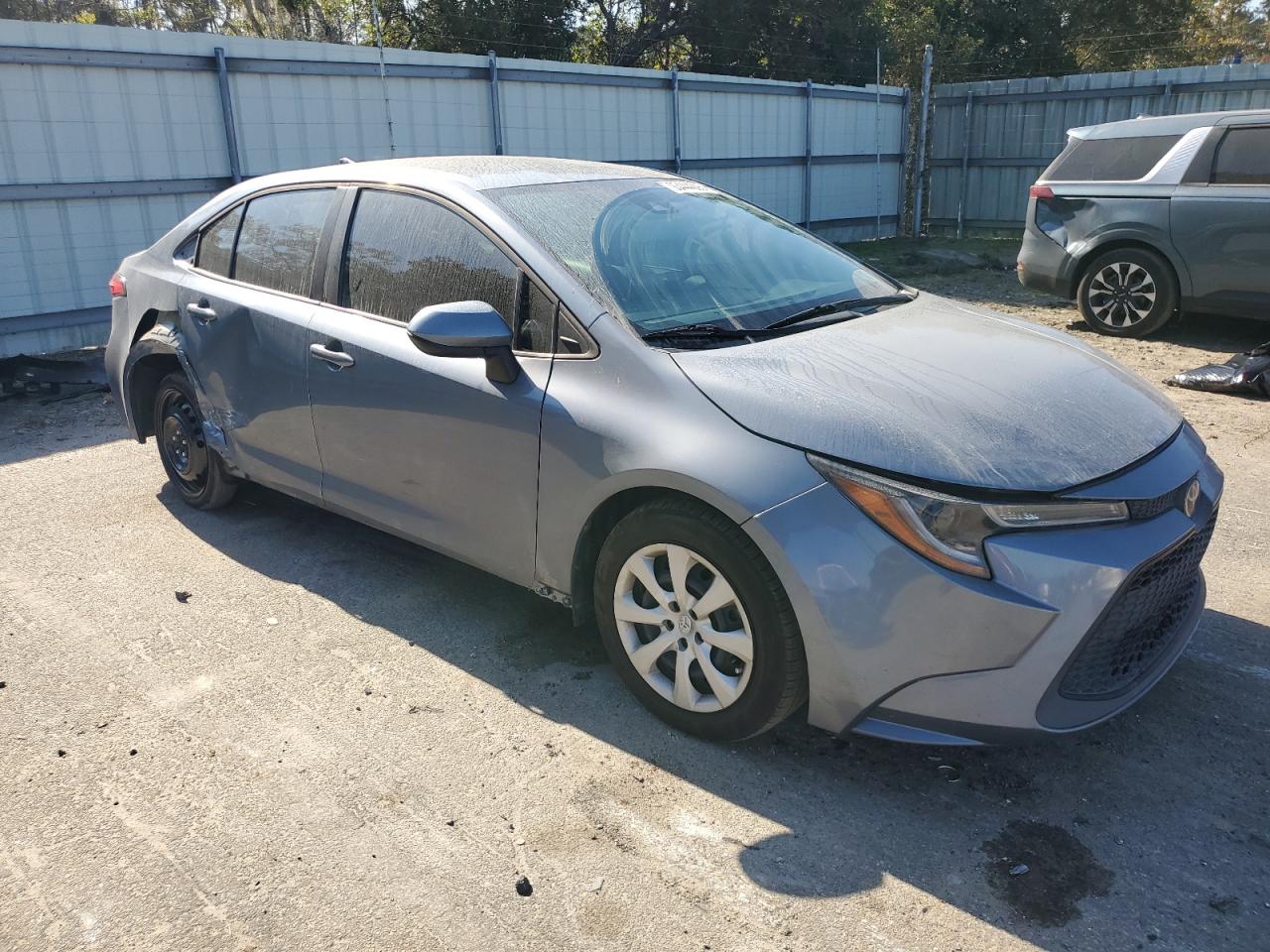 Toyota Corolla Le Image 5