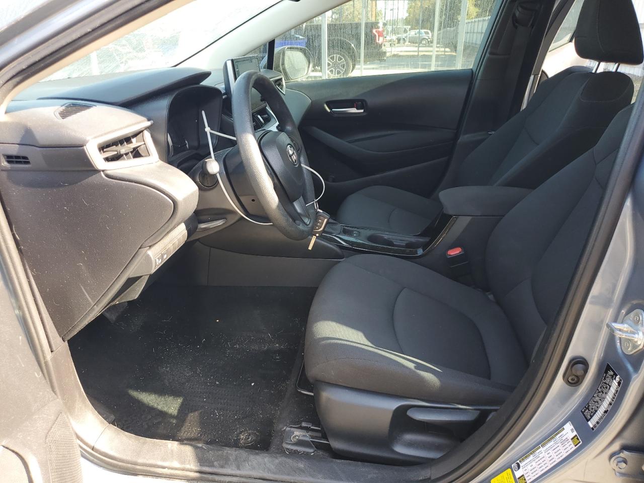 Toyota Corolla Le Image 12