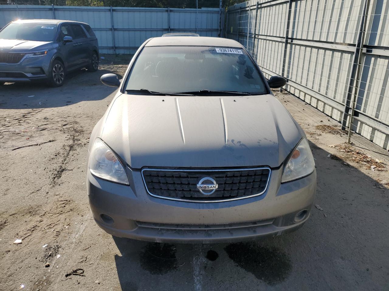 Nissan Altima S Image 3