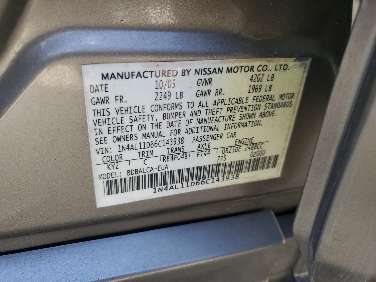 Nissan Altima S Image 9