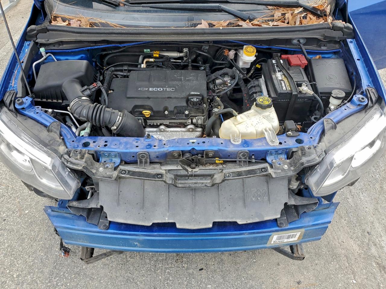 Chevrolet Sonic Lt Image 11