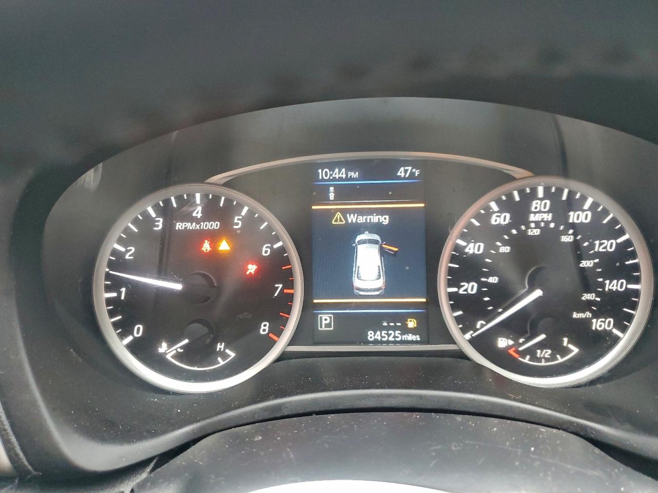 Nissan Sentra S Image 9