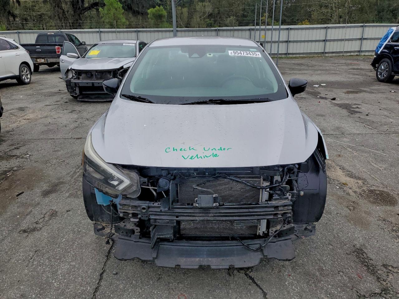 Nissan Versa Sr Image 6