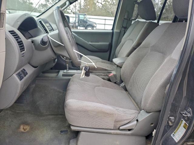 Nissan Frontier S Image 12