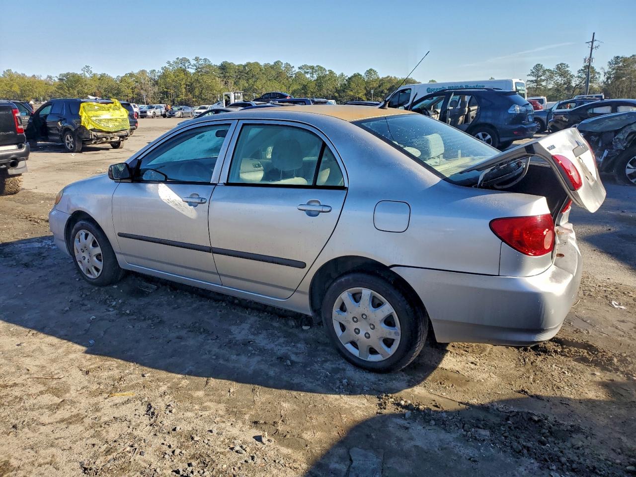 Toyota Corolla Ce Image 11