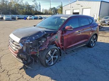  Salvage Hyundai TUCSON