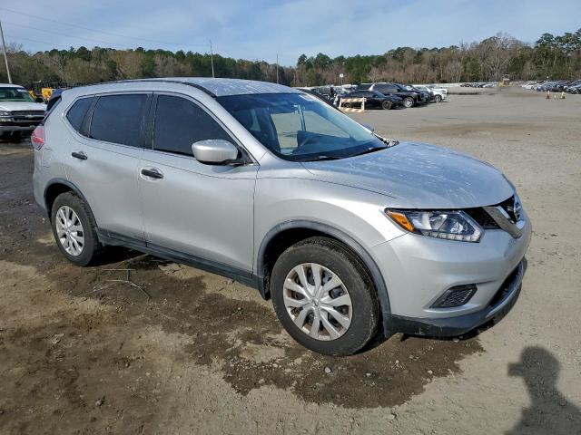 Nissan Rogue S Image 2