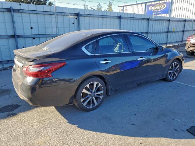 Nissan Altima 3.5sl Image 2