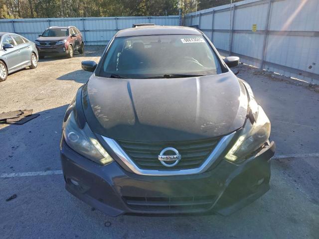 Nissan Altima 3.5sl Image 3
