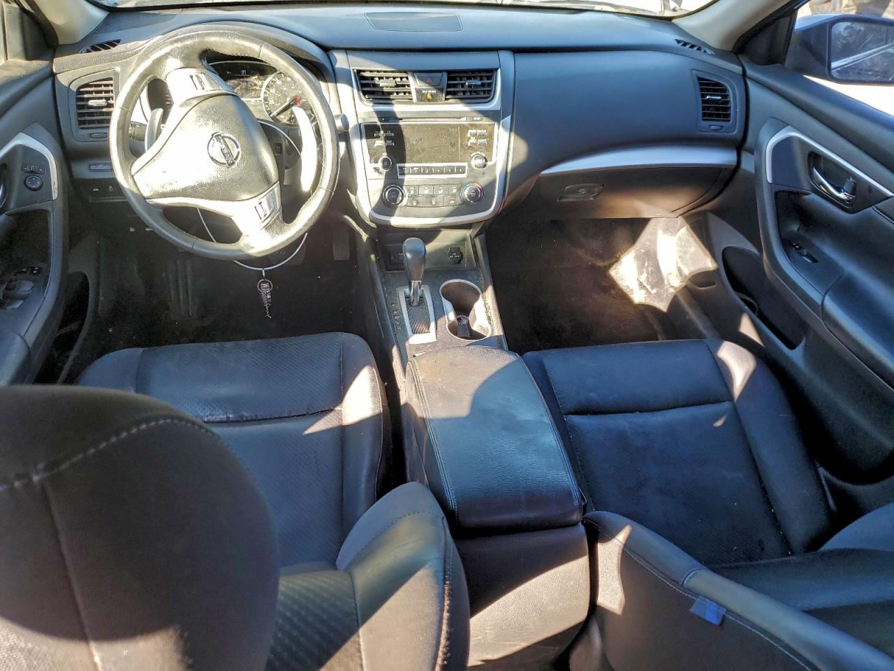 Nissan Altima 3.5sl Image 8