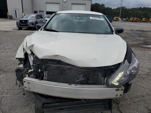 Nissan Altima 2.5 Image 4