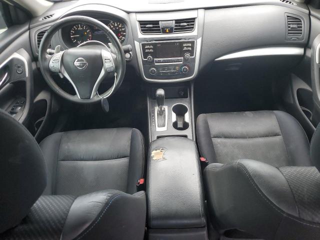 Nissan Altima 2.5 Image 9
