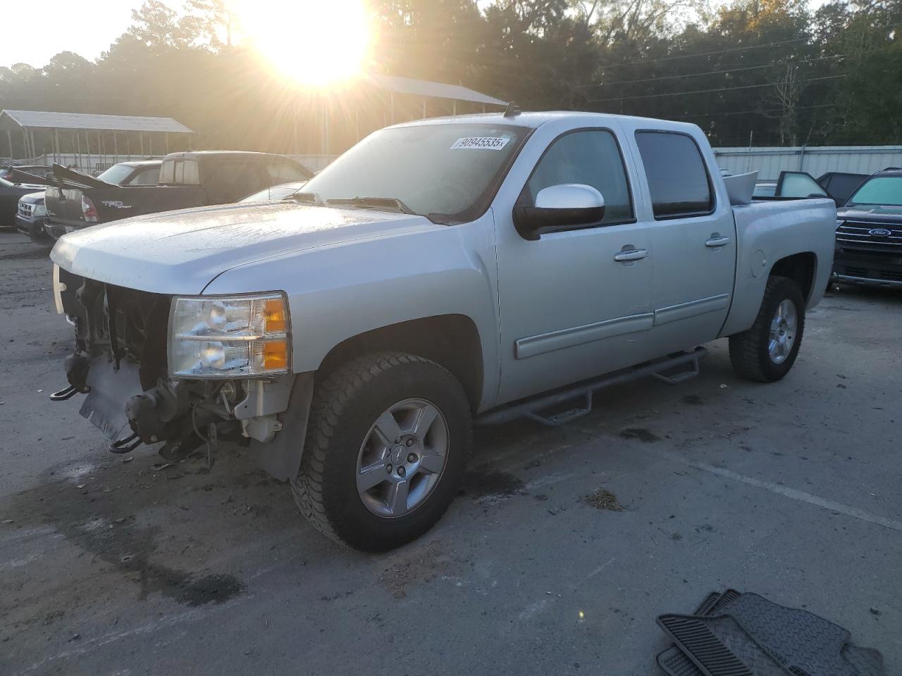 Chevrolet Silverado C1500 Ltz Image 1