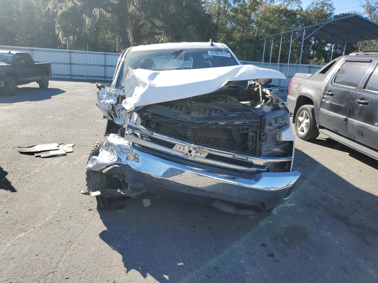 Chevrolet Silverado K1500 Lt Image 9