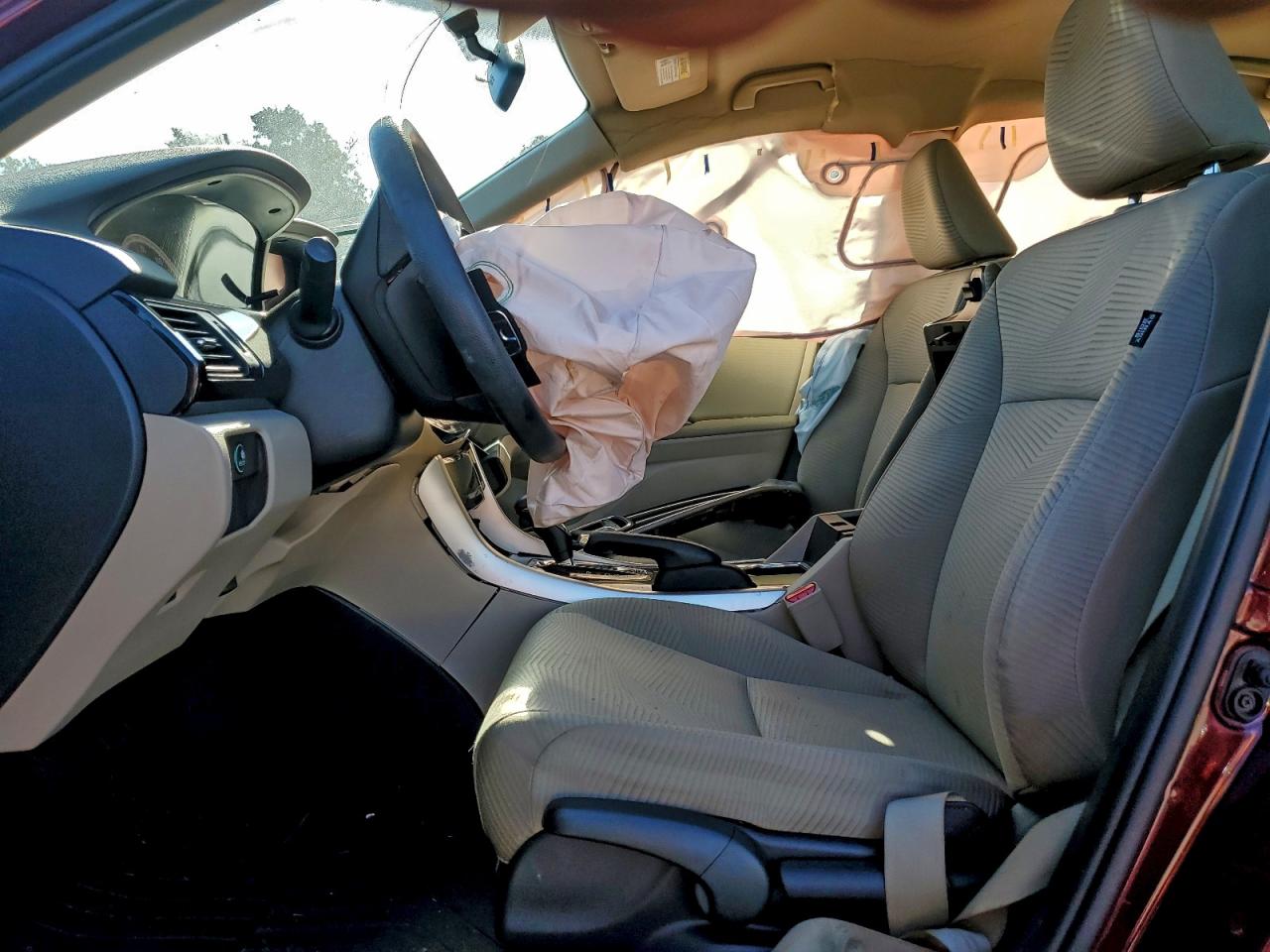 Honda Accord Lx Image 6