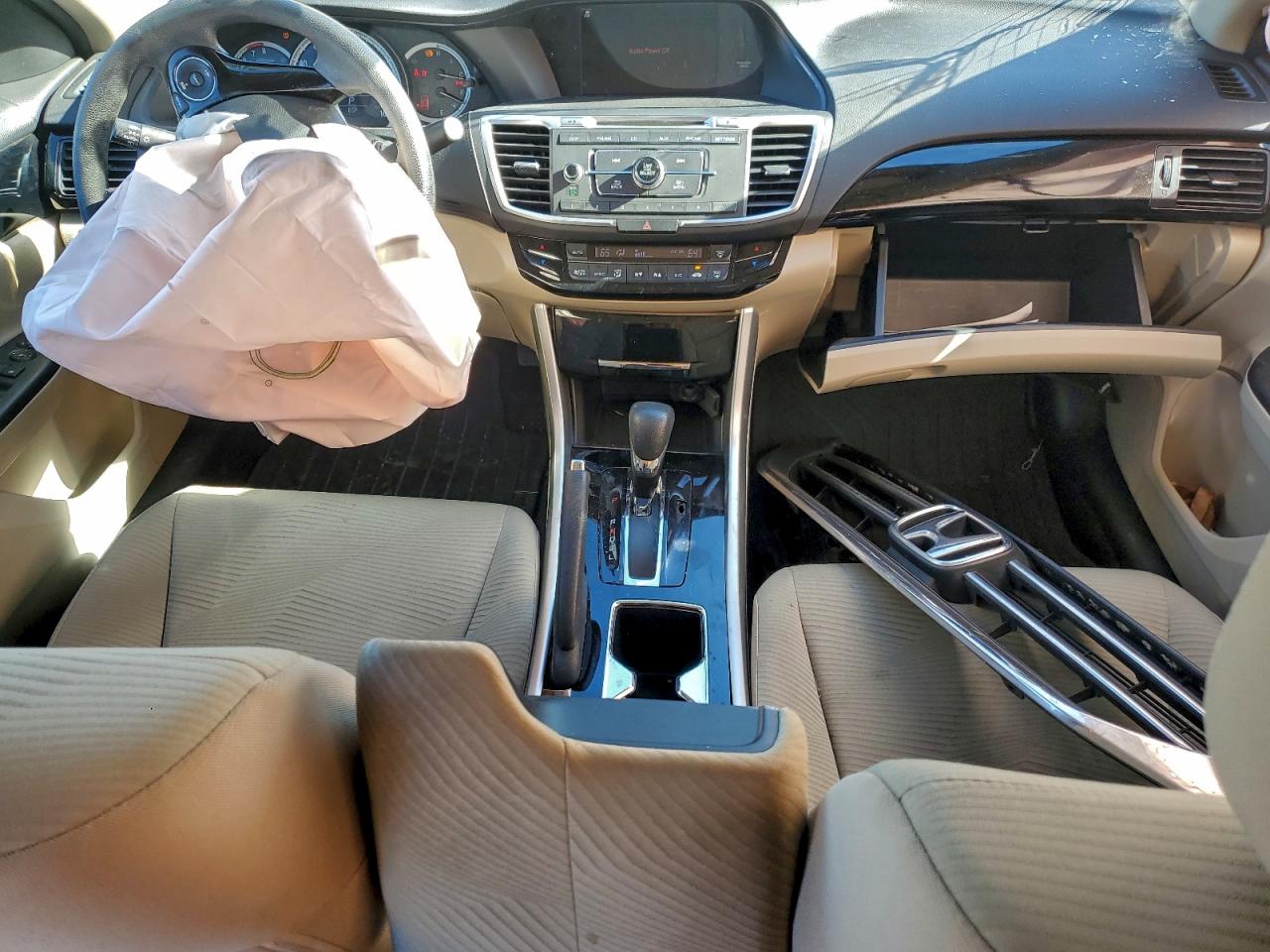 Honda Accord Lx Image 9