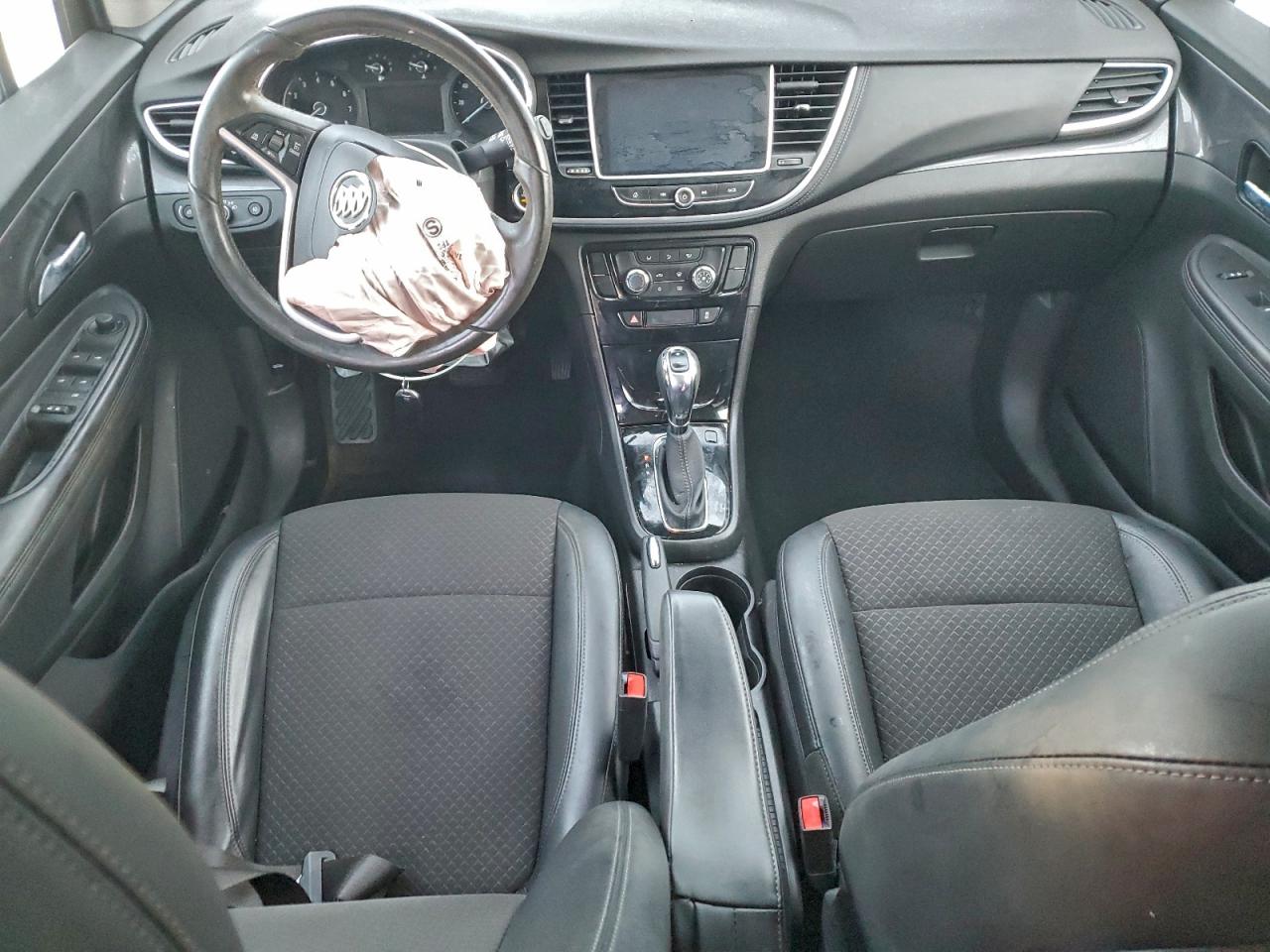 Buick Encore Sport Touring Image 11