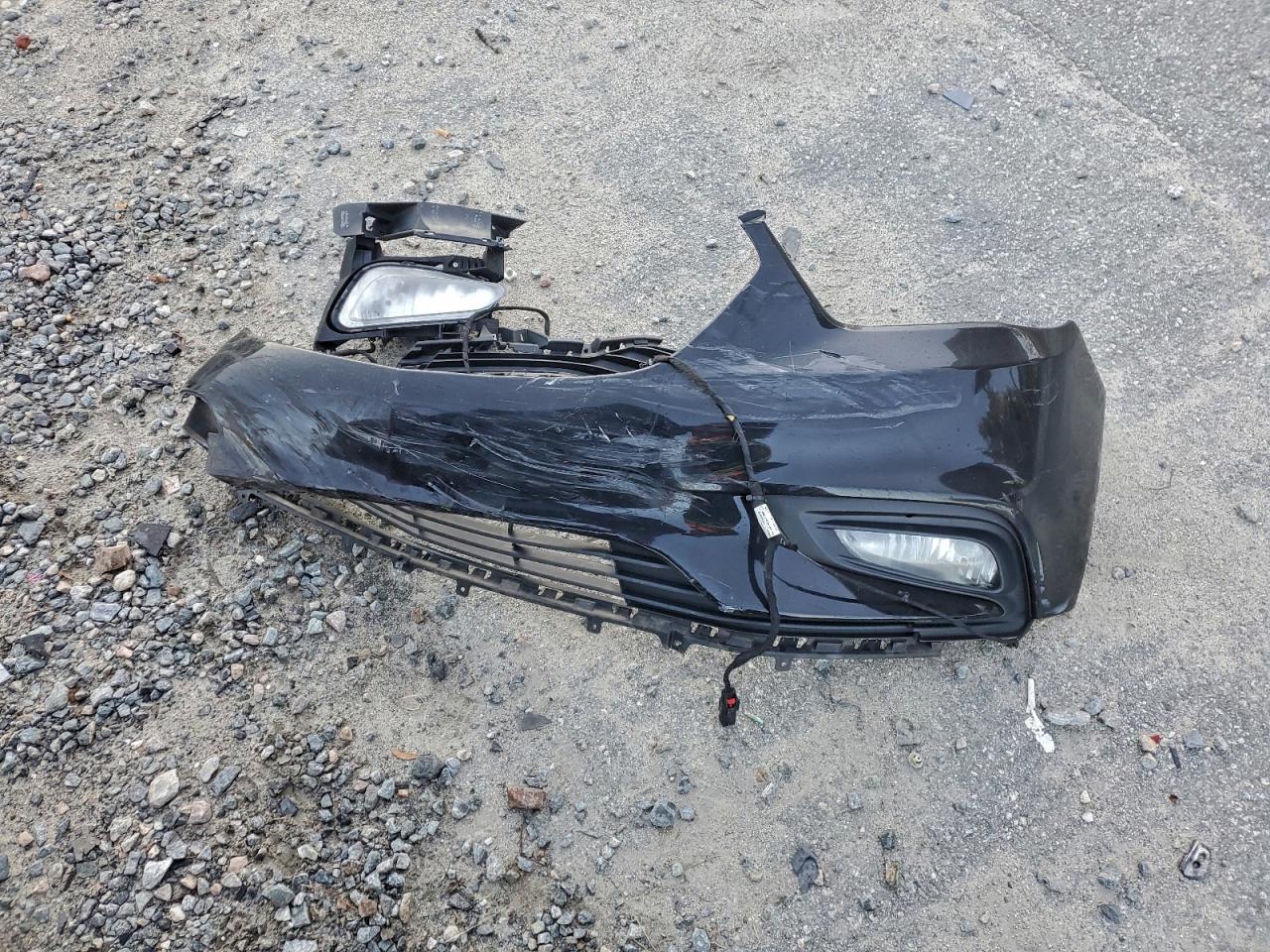 Buick Encore Sport Touring Image 12