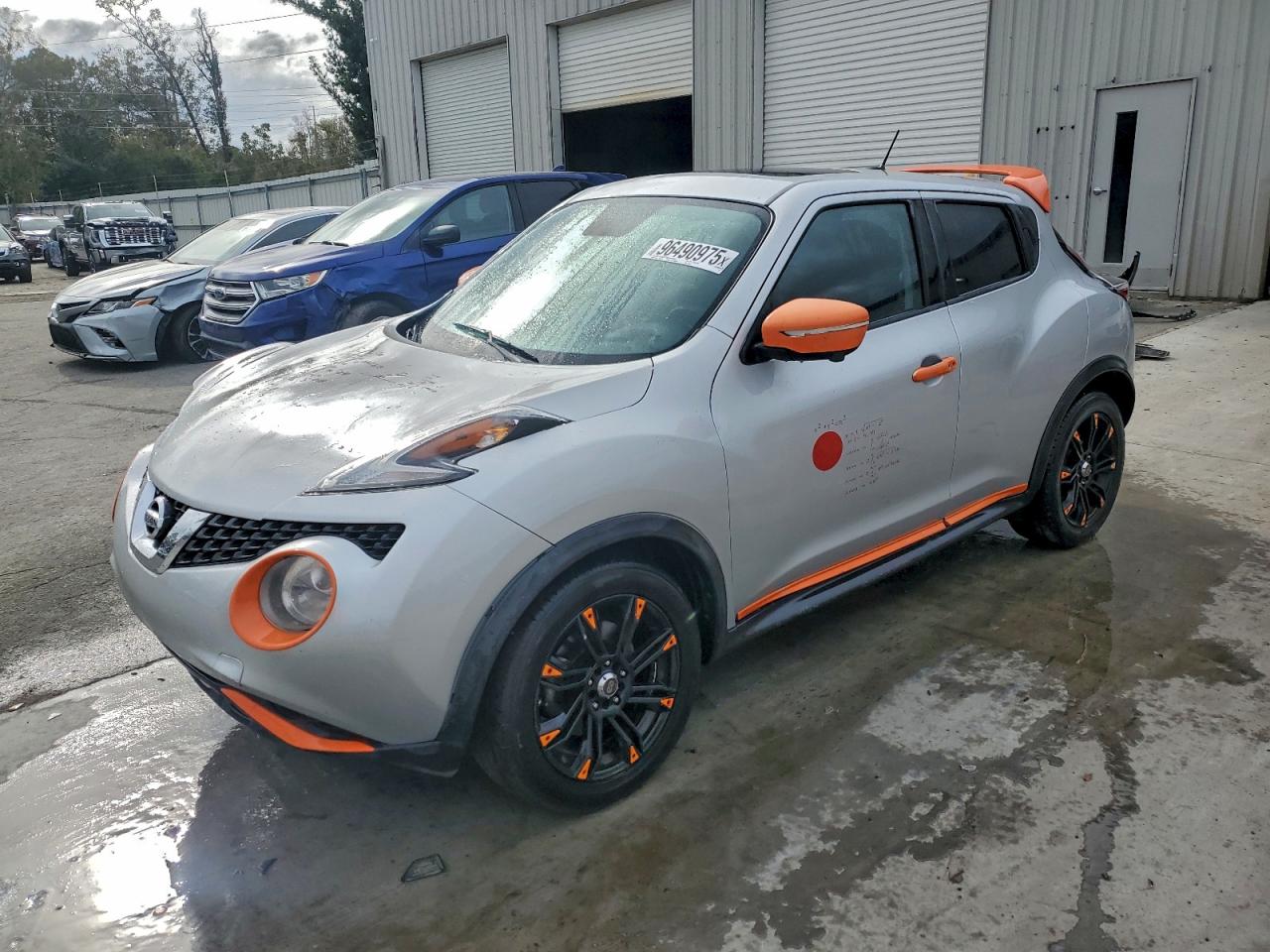 Nissan JUKE S Image 1