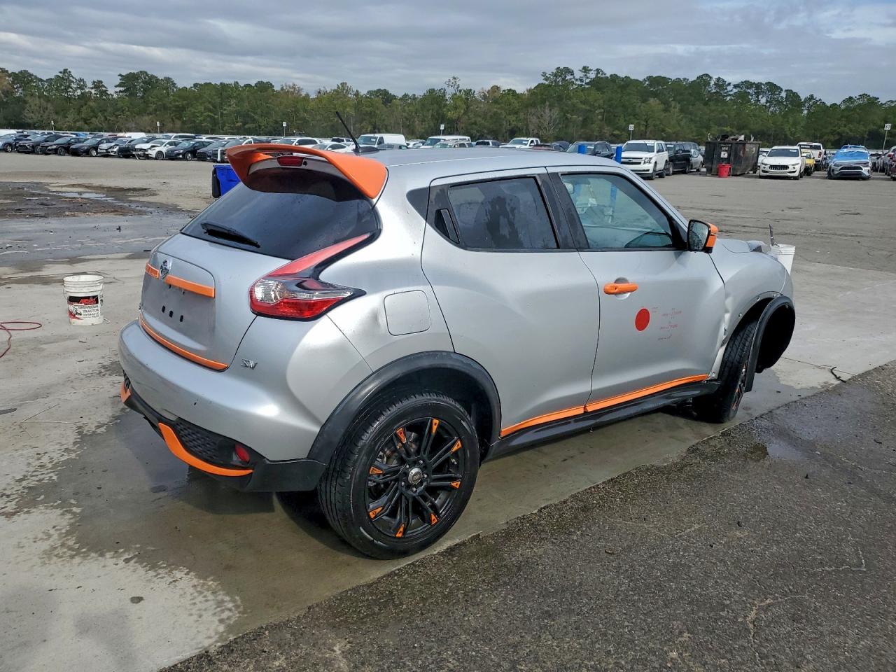 Nissan JUKE S Image 3