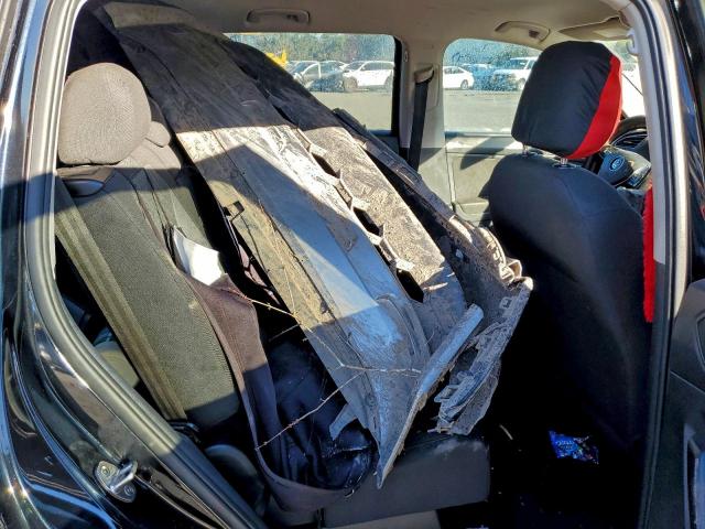 Volkswagen Tiguan S Image 6