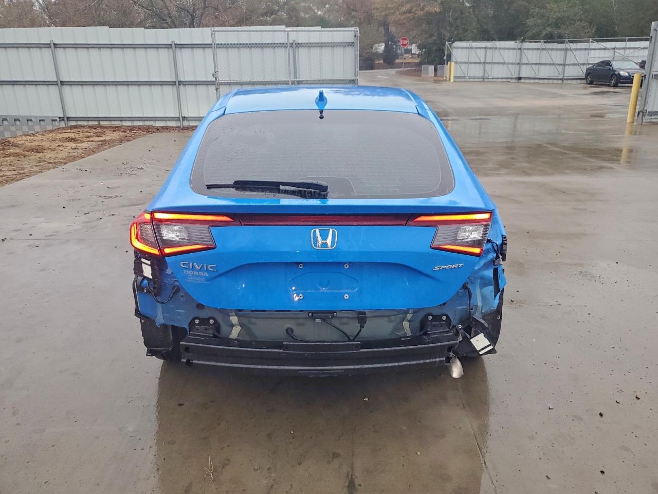 Honda Civic Sport Image 2