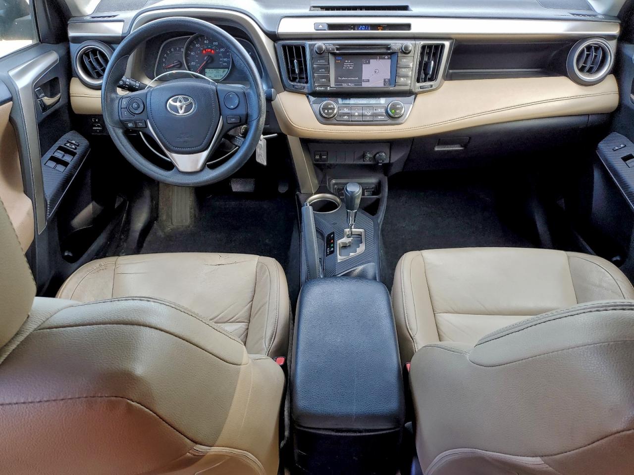 Toyota RAV4 Xle Image 8