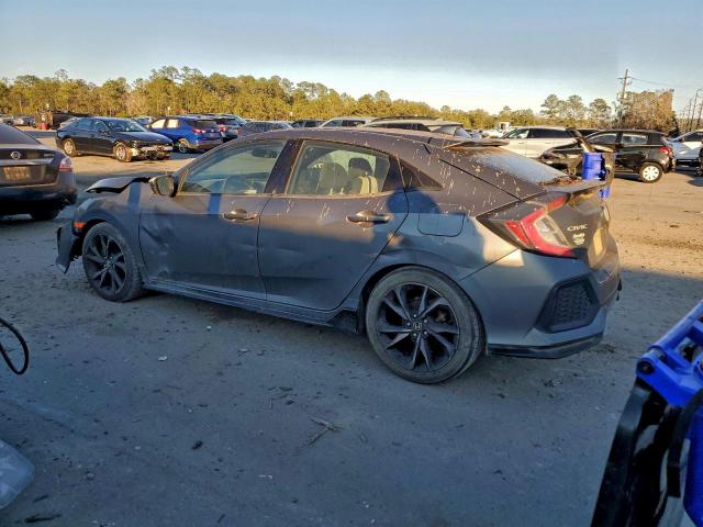 Honda Civic Sport Image 2