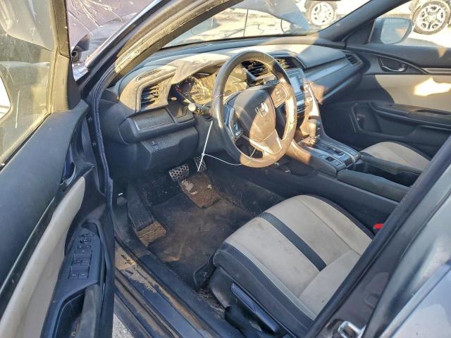 Honda Civic Sport Image 9