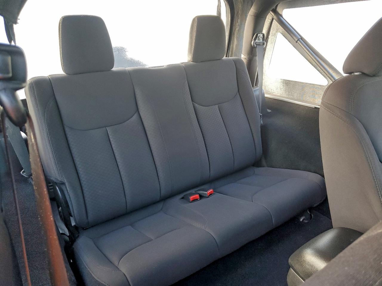 Jeep Wrangler Sport Image 9