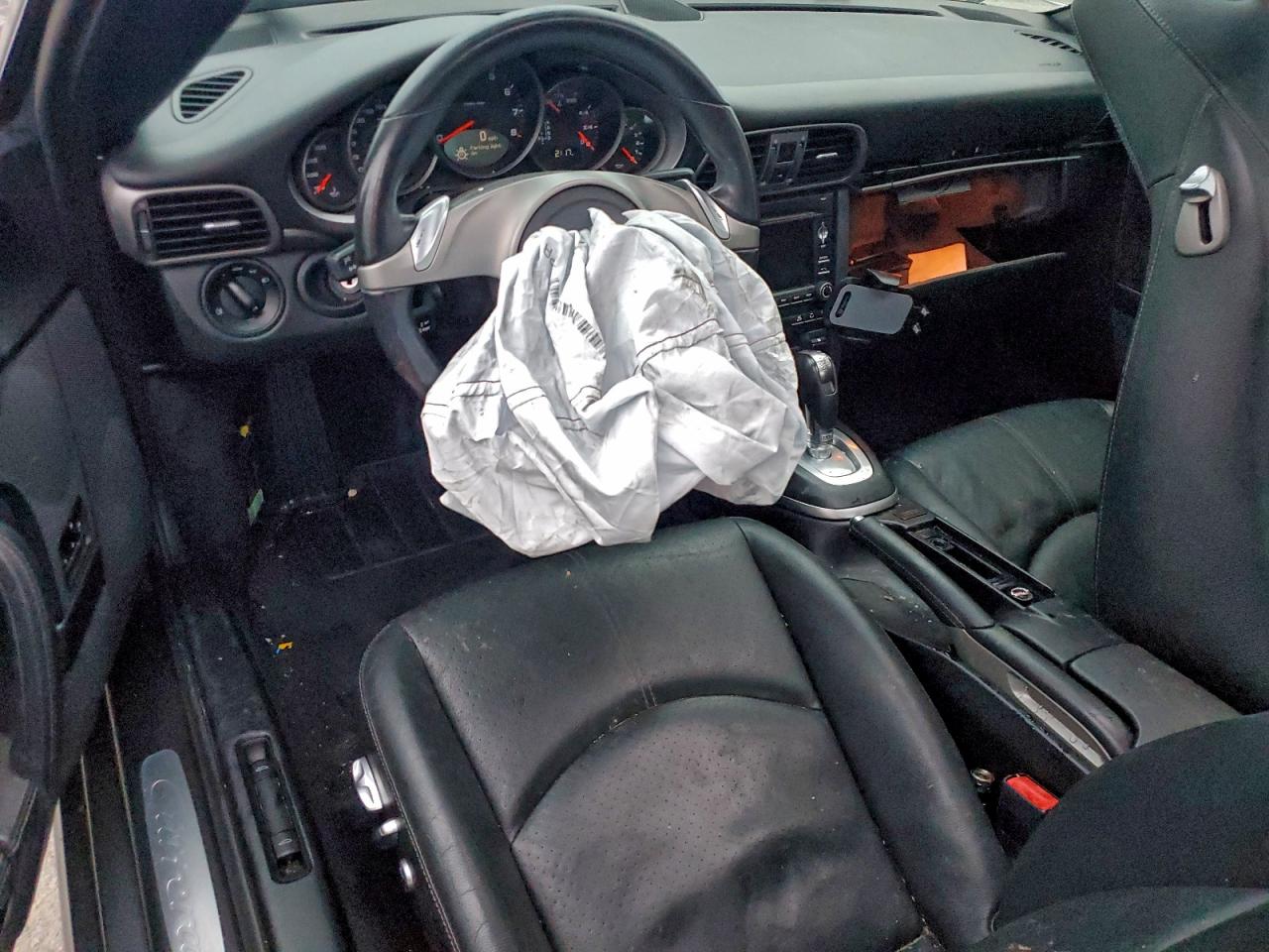 Porsche 911 Carrera 2 Image 8