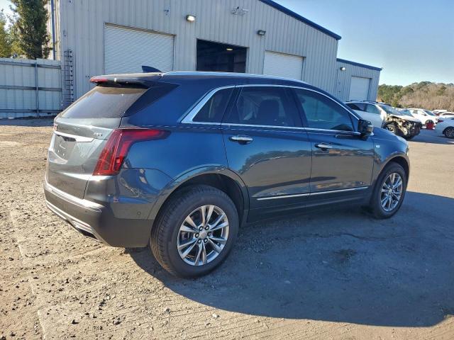 Cadillac XT5 Premium Luxury Image 2