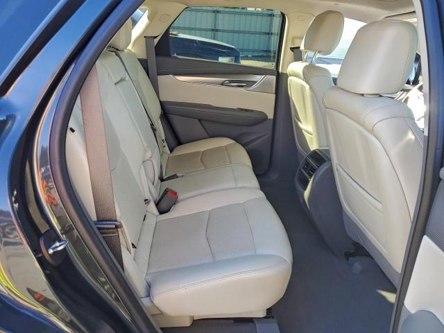 Cadillac XT5 Premium Luxury Image 10