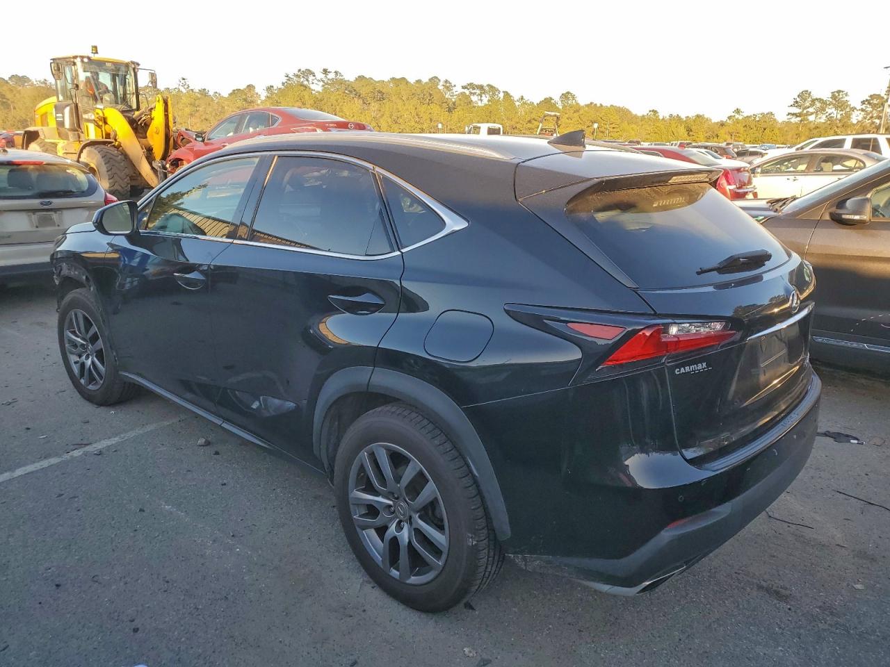 Lexus NX 200t Base Image 11