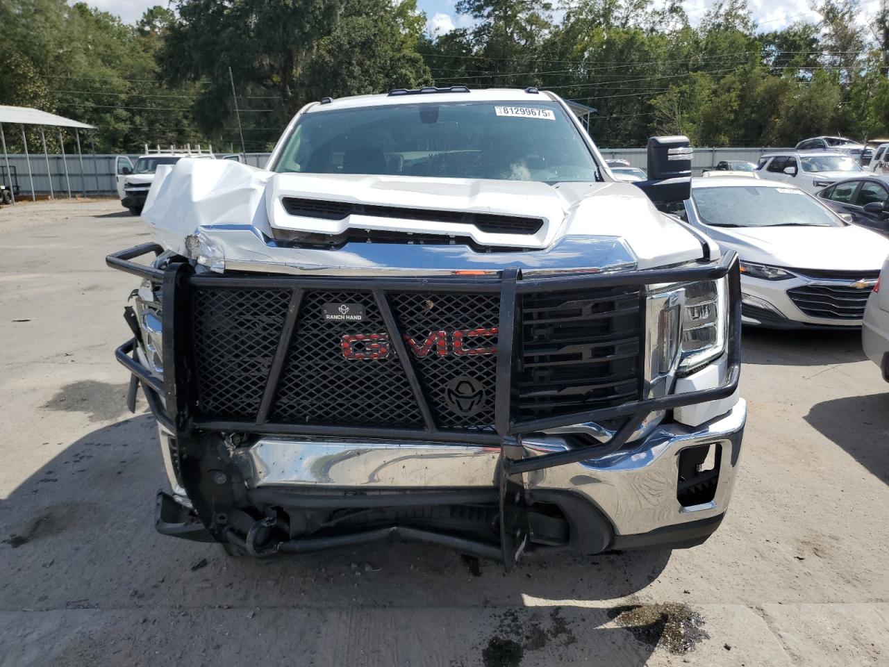 GMC Sierra C2500 Heavy Duty Image 4
