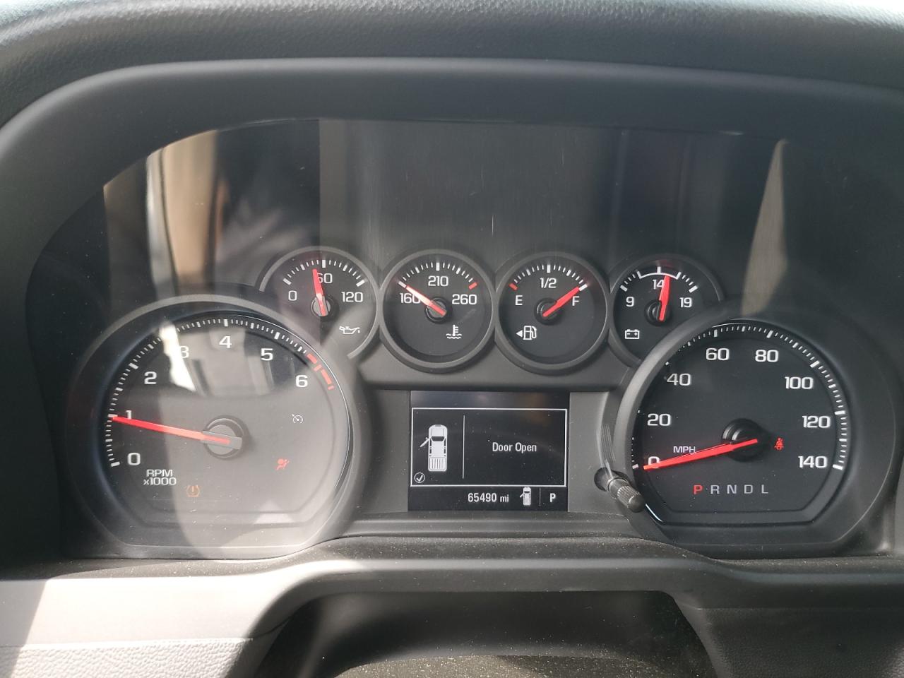 GMC Sierra C2500 Heavy Duty Image 8