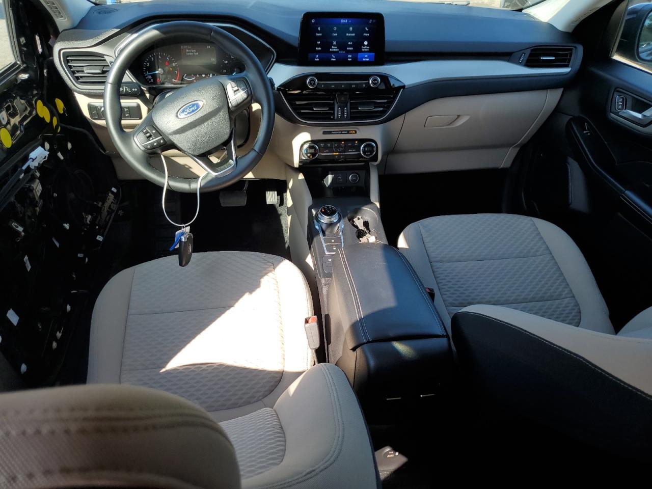 Ford Escape Se Image 4