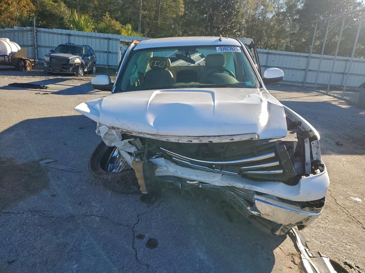 GMC Sierra K1500 Slt Image 2