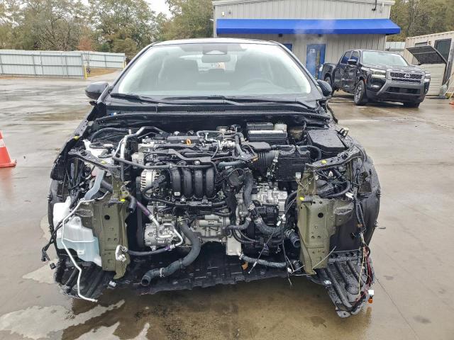 Toyota Corolla Le Image 2