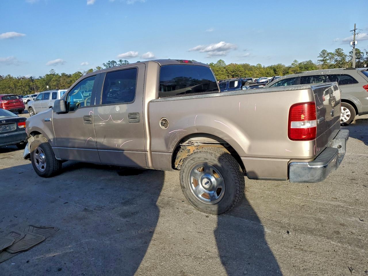 Ford F-150 Supercrew Image 4