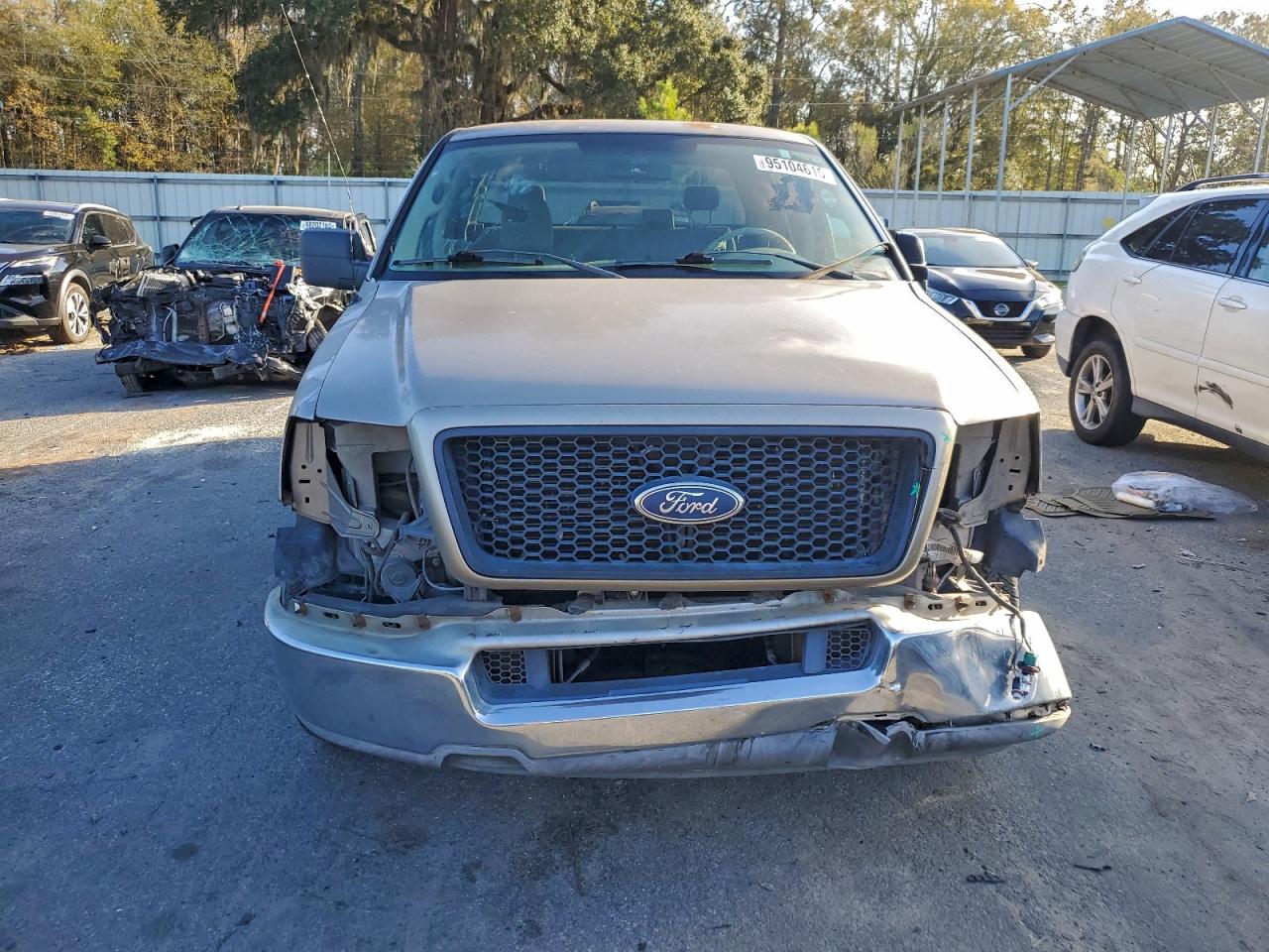 Ford F-150 Supercrew Image 7