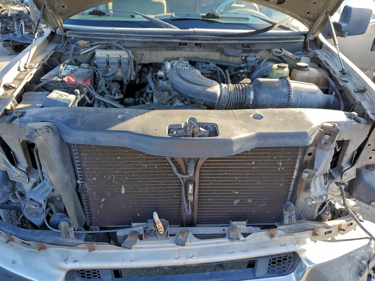 Ford F-150 Supercrew Image 9